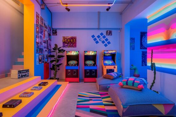 Jak urządzić przestrzeń w stylu retro w kawalerce