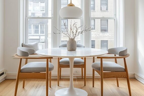 Jakie krzesła najlepiej sprawdzają się w małych jadalniach